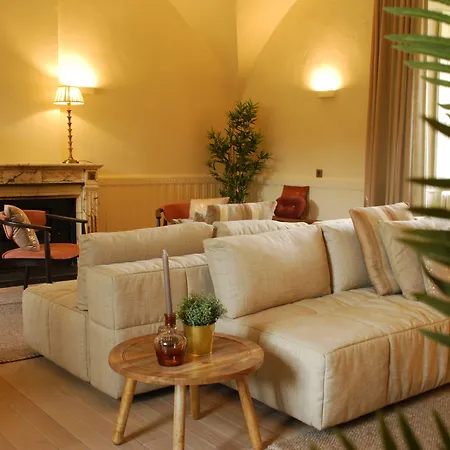 호텔 Le Prieure De Conques 4*